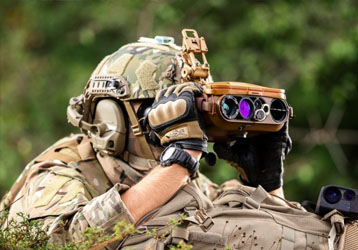 Military Reconnaissance Binoculars: Enhancing Long-Range Observation and Situational Awareness