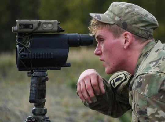 Why Professional Hunters Depend on Long-Range Laser Rangefinders Why Professional Hunters Depend on Long-Range Laser Rangefinders