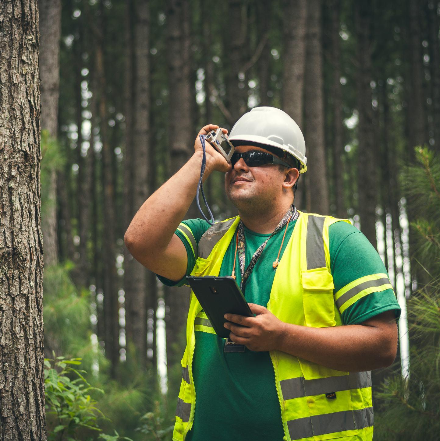 INJIE Optics Laser Rangefinders for Reforestation | Professional Forestry Measurement Solutions
