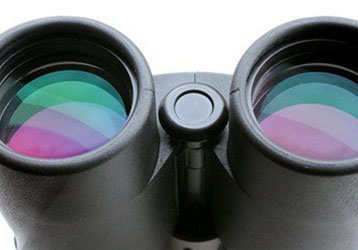 Binocular Close Focus Distance Explained: How to Choose Close-Focusing Binoculars